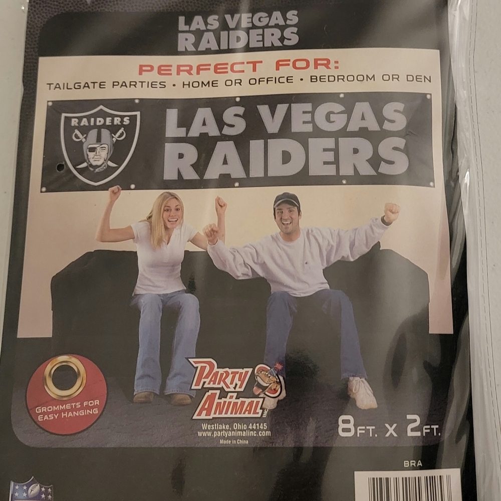 LAS VEGAS RAIDERS HIGH QUALITY 8FT BANNER INDOOR/OUTDOOR USE REPRESENT